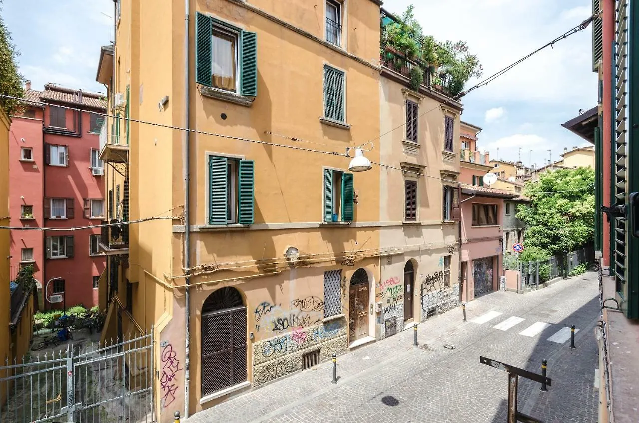 Moline Apartment Bologne 0*,  Italie